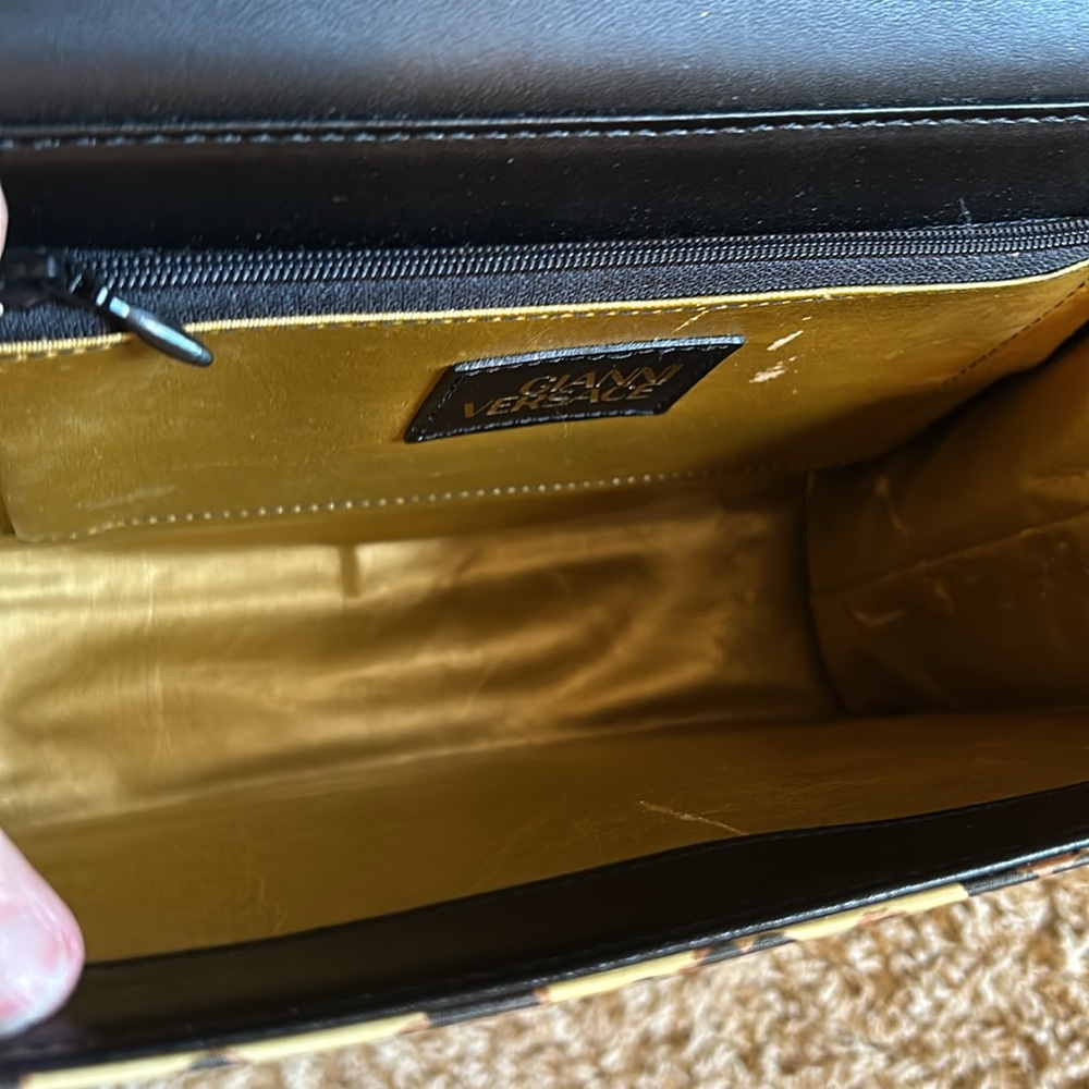 Versace Baroque Kelly Yellow and Black Top Handle Bag- Gorgeous! - Picture 9 of 12